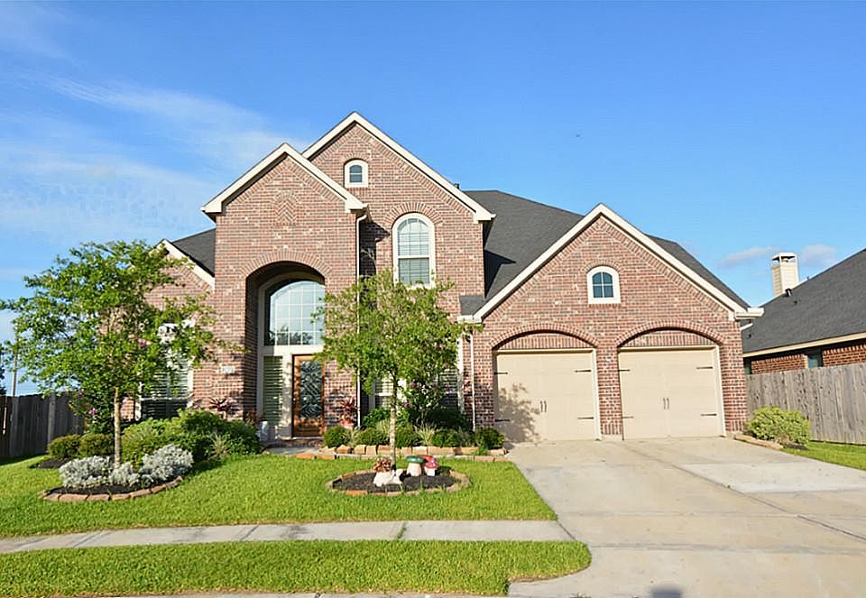 1st image of 2411 Brook Mills Ct