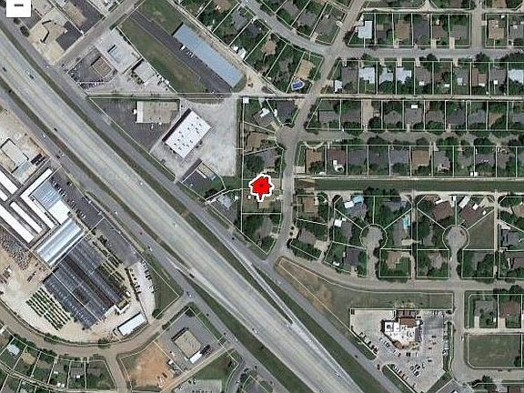 2nd image of 2834 Brentwood Dr