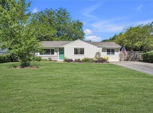 661 Kenneth Rd, Virginia Beach, VA 23462