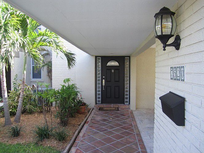 1st image of 7520 SW 58th Ave #7520