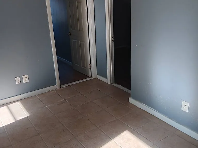 115 Parnell St #3 — Photo 6