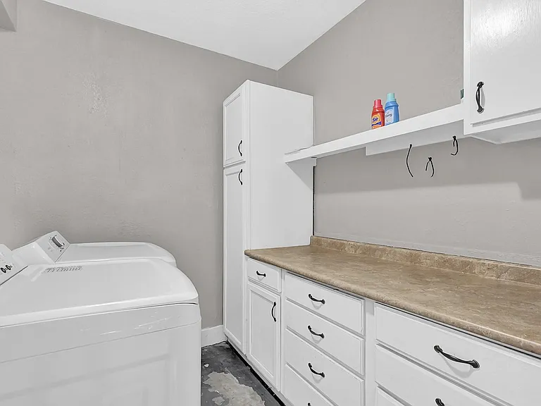4510 Beechcraft St — Photo 13