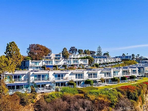 View of Dana Bluffs Community