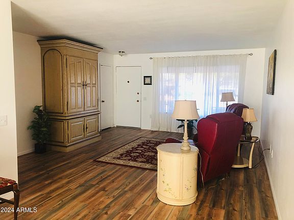 4th image of 10506 W CONCHO Circle