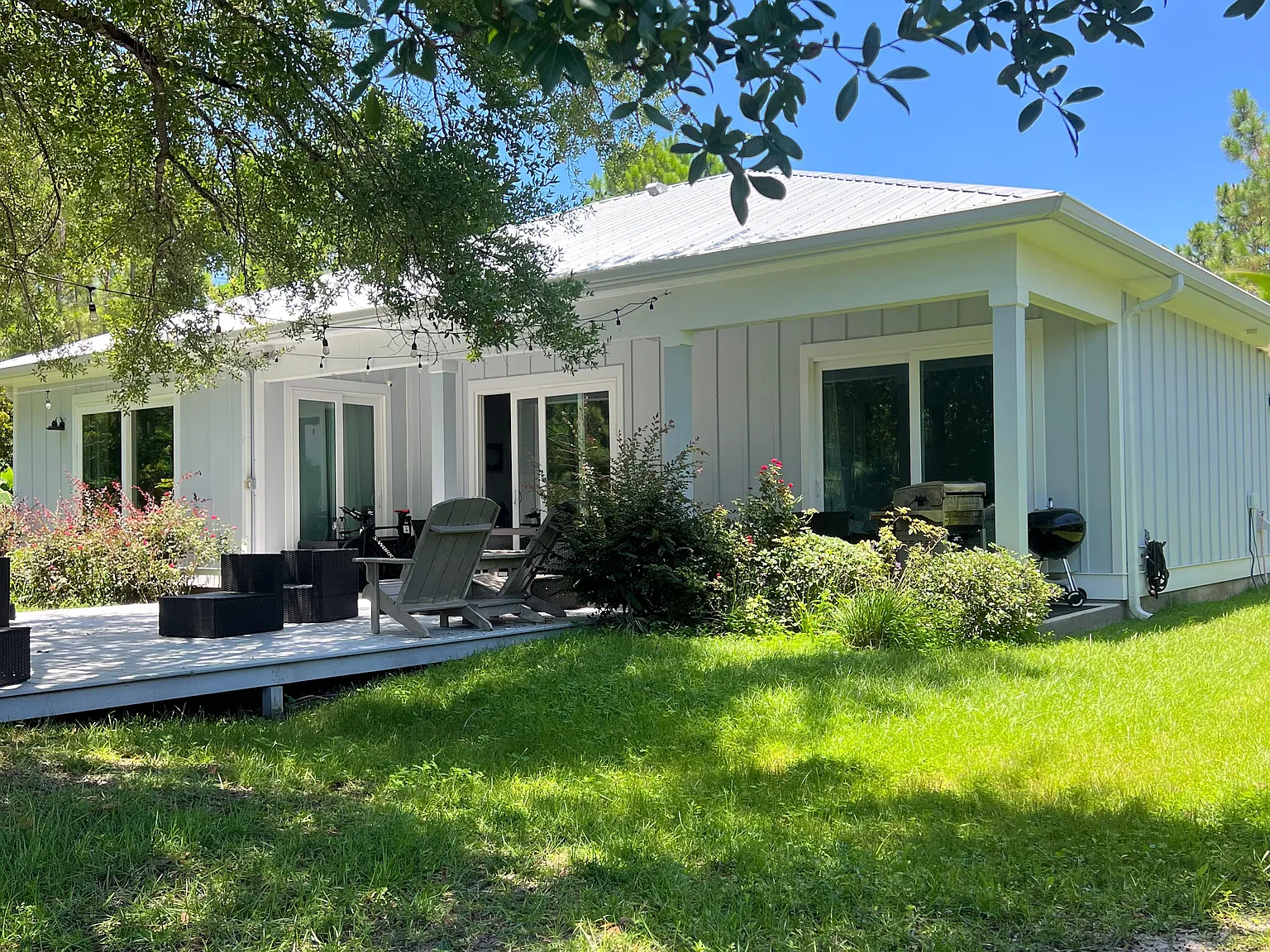 4 bed, 1982 sqft, $3,600 — Photo 2