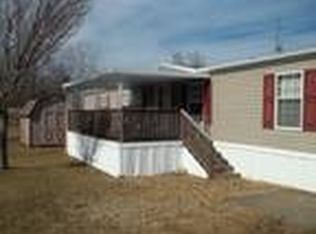 2528 Autumn Lake Dr, Louisville, KY 40272