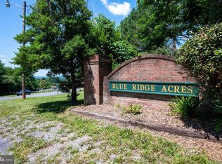 6-7 Woodlawn Dr, Harpers Ferry, WV 25425