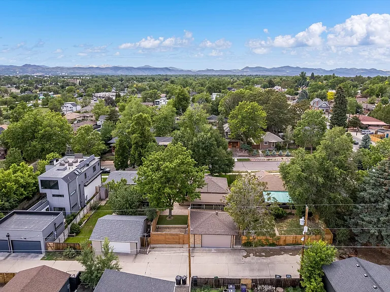 2516 Xavier St — Photo 43