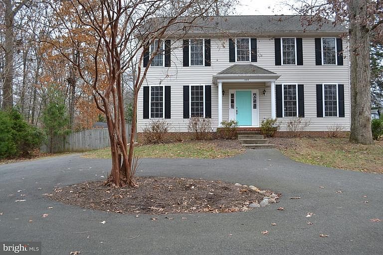 1st image of 204 McConkey St