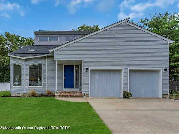 64 Chestnut Court, Brick, NJ 08723