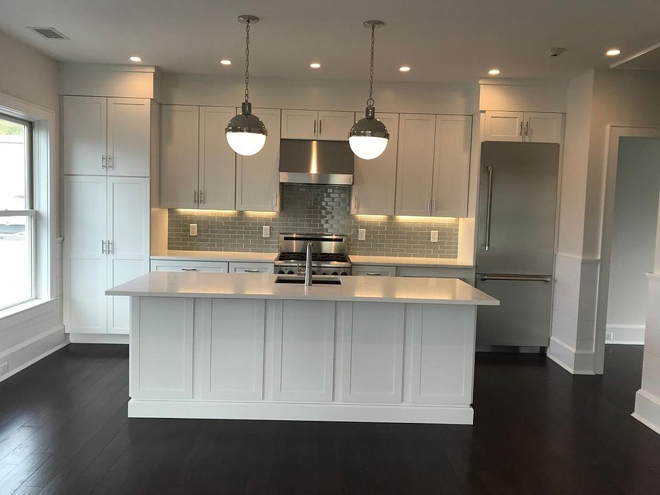Gourmet Kitchen
