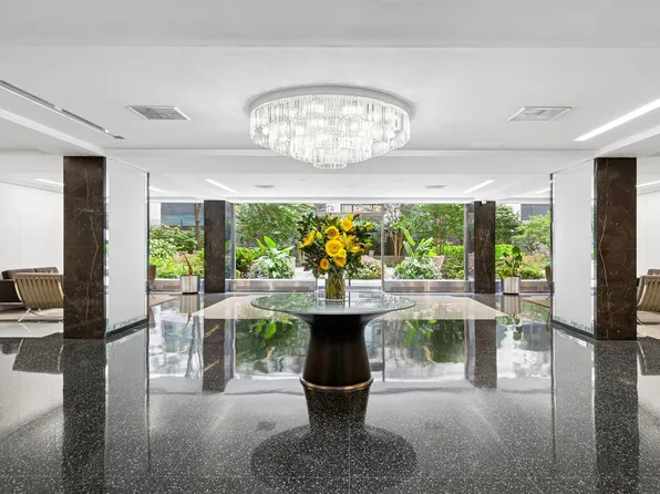 70 East 10th Street image 11 of 16