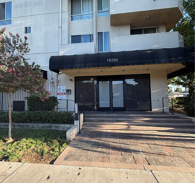 1st image of 19350 Sherman Way Unit 138