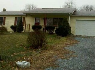 1654 Newville Rd, Carlisle, PA 17015
