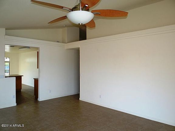 4th image of 1672 E Cardinal Dr