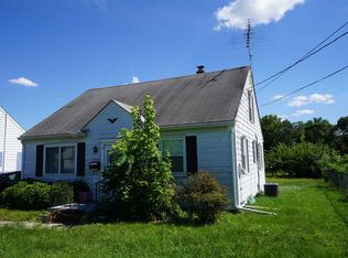 15 W Almond St, Vineland, NJ
