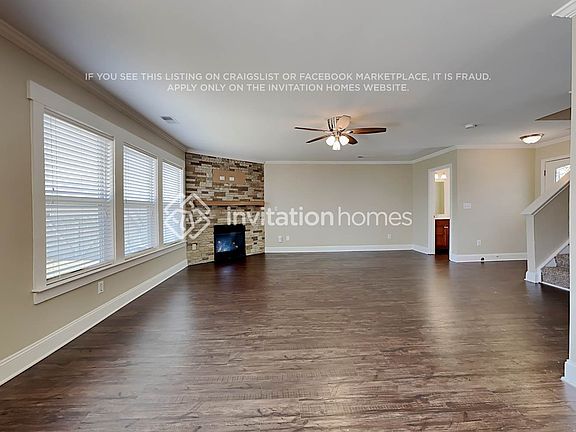 4th image of 1620 Poplar Shadow Dr