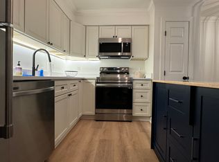 3605 Helix Ct APT 302, Raleigh, NC 27606