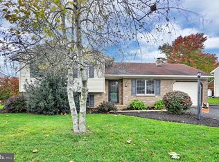 316 Carollynn Dr, Willow Street, PA 17584