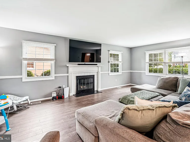 13000 Cheswood Ln — Photo 10