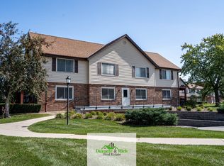 10640 N Ivy Ct UNIT 15, Mequon, WI 53092