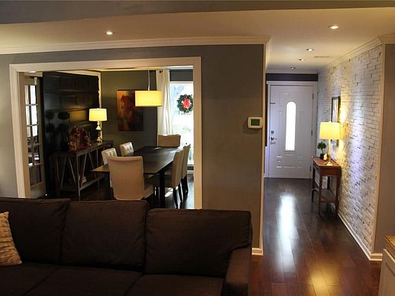 5th image of 1843 Chamberlain Dr