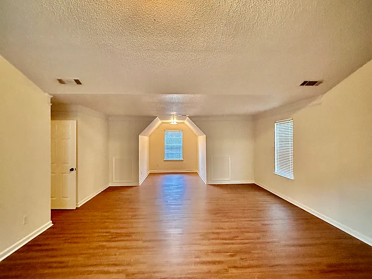 4667 Galleon Xing — Photo 9