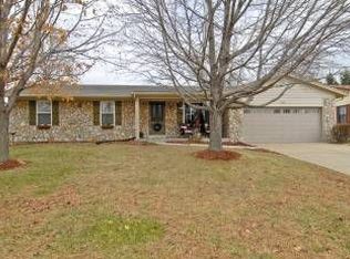 2932 Wentworth Ct, Saint Charles, MO