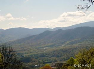 338 The High Rd, Waynesville, NC 28786