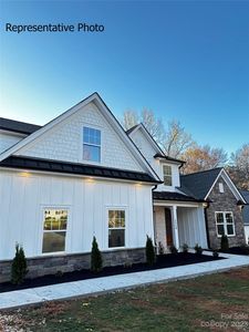2432 Lakeview Cir, Matthews, NC, 28105
