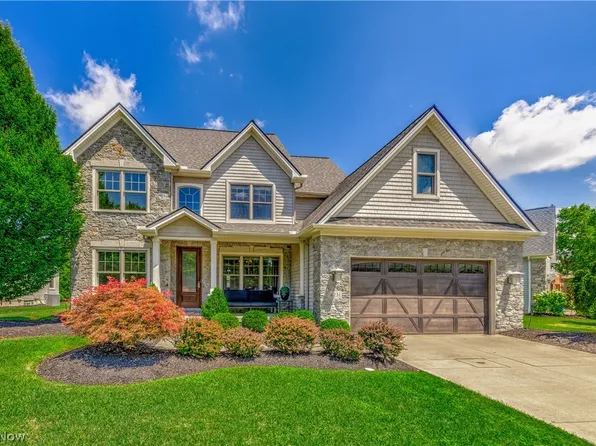 4231 Queens Gate, Avon, OH 44011