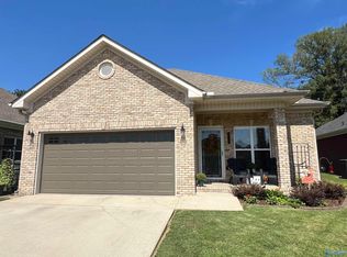 938 Tracey Ln, Decatur, AL 35601