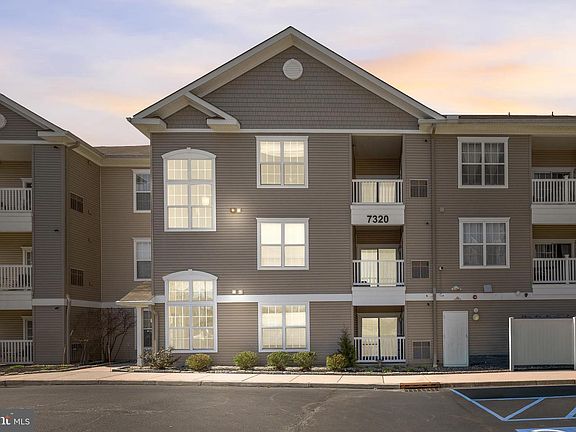2nd image of 7320 Maple Ave APT 235