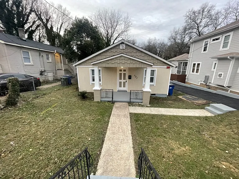 602 Bragg St — Photo 2
