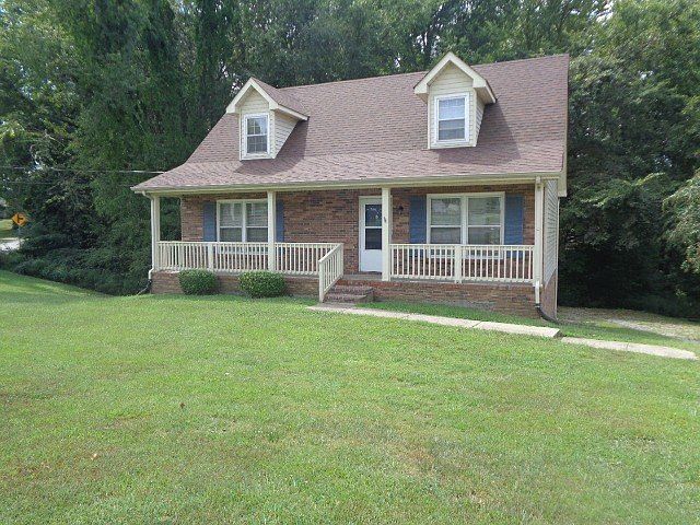 1st image of 222 Sherwood Hills Dr