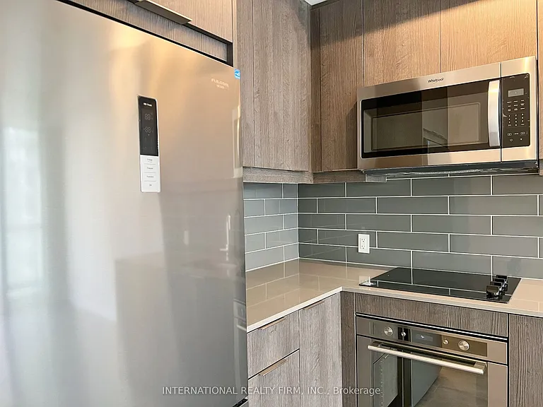 32 Forest Manor Rd #904 — Photo 35