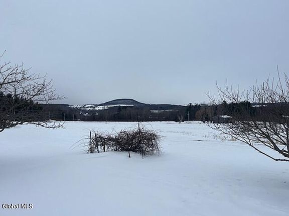 4th image of 465 Snyder Road