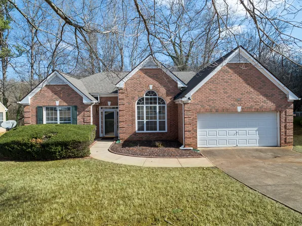 5103 Huntcrest Dr SW, Mableton, GA 30126