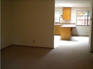 2810 12th Avenue Ct NW #B, Gig Harbor, WA 98335