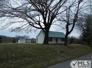 217 Tobaccoport Dock Rd, Bumpus Mills, TN 37028