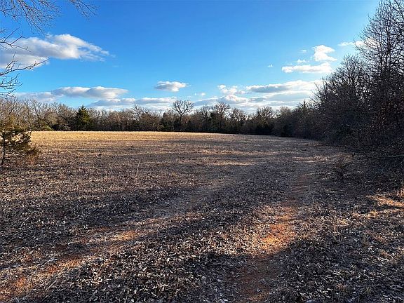 4th image of 1 E 134th Rd