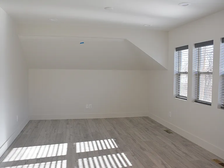 2425 1/2 W 39th Ave — Photo 14