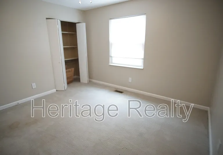 6209 Bryan Ln — Photo 12
