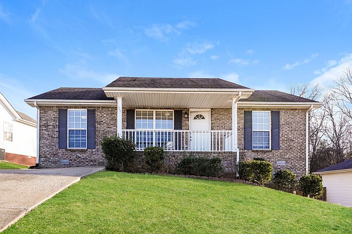 1st image of 958 Russet Dr