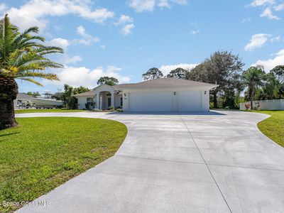 784 Holden Ave, Sebastian, FL, 32958