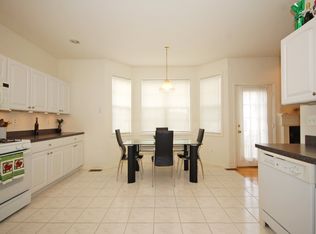 576 Coventry Dr, Nutley, NJ 07110