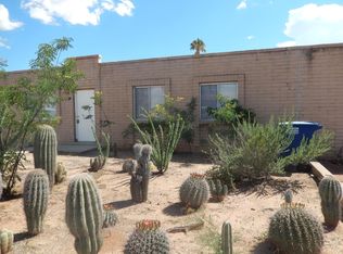 6748 E Hawk Dr, Tucson, AZ 85730