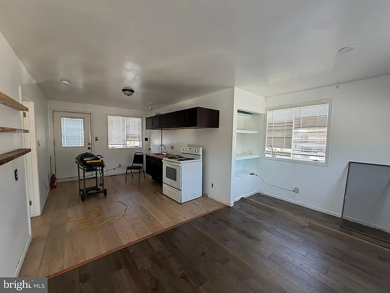 644 Cooper St #2 — Photo 5