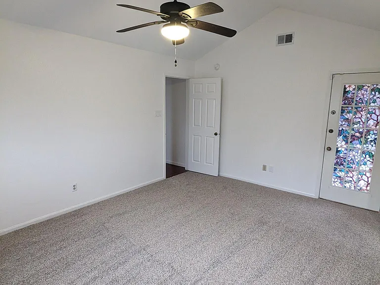 266 Barclay Ave — Photo 17