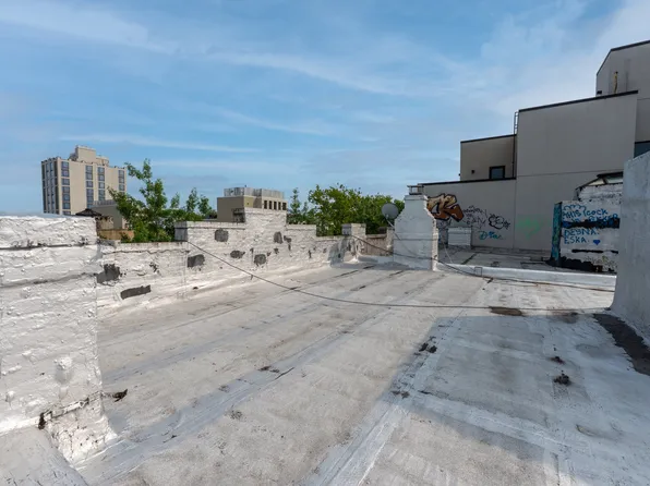 1517 Jefferson Avenue image 15 of 16